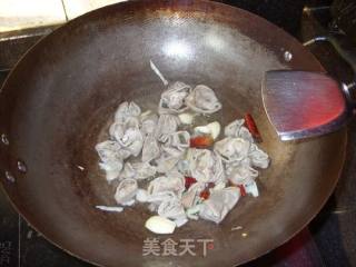 辣炒肥肠的做法步骤：7