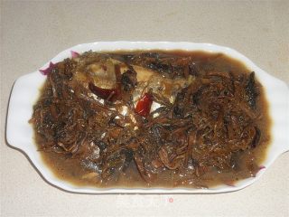 梅干菜烧勒鱼的做法步骤：10