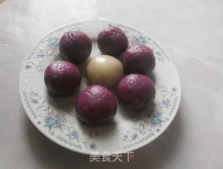 双色椰香糯米团的做法步骤：6