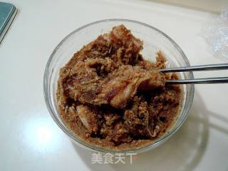 时令美食“荷叶粉蒸肉”的做法步骤：14