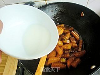 素菜荤做---红烧萝卜的做法步骤：11