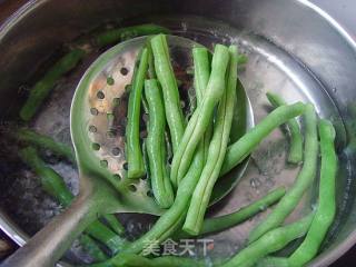 猪肉豆角水饺的做法步骤：6