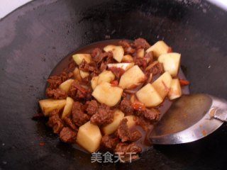 红烧牛肉的做法步骤：7