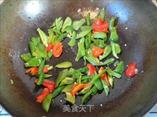 青椒炒酱香豆丹的做法步骤：7