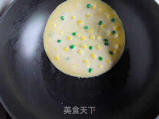 清香怡人—鸡蛋玉米豌豆饼的做法步骤：9
