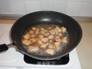 鹌鹑蛋烧肉的做法步骤：5