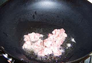鱼香肉末黑白豆腐的做法步骤：4