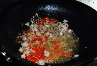 鱼香肉末黑白豆腐的做法步骤：5