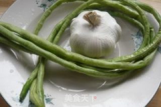 蒜香缸豆的做法步骤：1