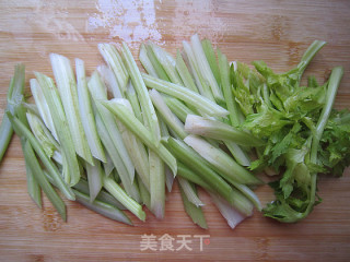 鱼头豆腐汤的做法步骤：4