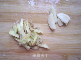 鱼头豆腐汤的做法步骤：5