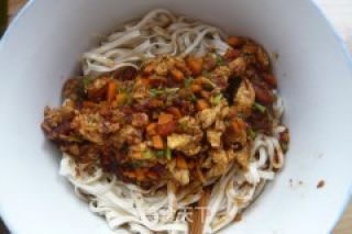 【炸酱面，花样做】番茄鸡蛋炸酱面的做法步骤：12