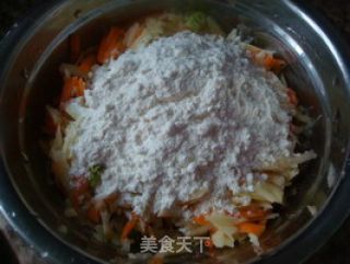 【营养早餐】香煎土豆饼的做法步骤：3