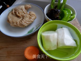 艳丽蚝油山药肚片的做法步骤：1
