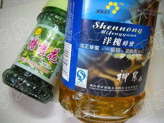 七夕桂花蜜果豆花的做法步骤：2
