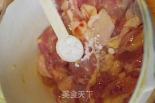 橙色土地复刻记忆——柬埔寨黑椒鸡肉饭的做法步骤：2