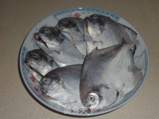 酱汁枫树叶的做法步骤：2