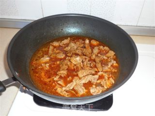 卤牛腩的做法步骤：5