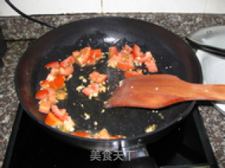 番茄鸡蛋面的做法步骤：6