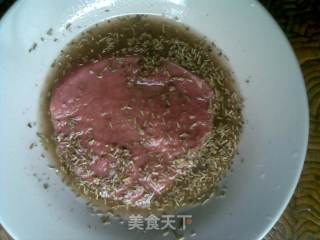 我的午餐--香煎牛排和番茄牛肉意大利面的做法步骤：1