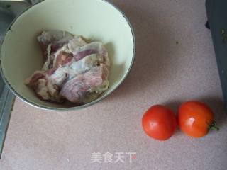 番茄牛腩的做法步骤：1