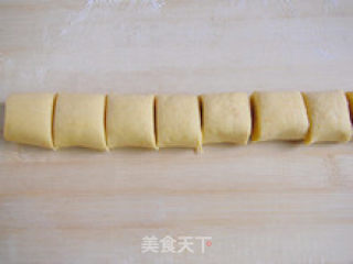 爱不释手—迷你豆沙南瓜饼的做法步骤：8