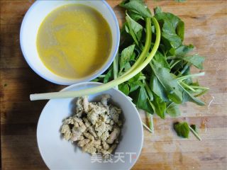 青菜豆丹汤的做法步骤：1