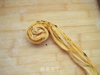 金黄南瓜椒盐饼的做法步骤：7