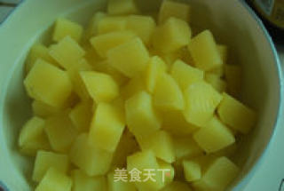 土豆炸酱面（手擀面）的做法步骤：3