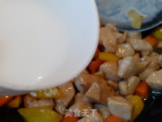 【桃仁鸡丁】越吃越聪明的做法步骤：8
