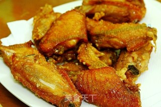 港式风沙鸡翼的做法步骤：17