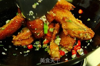 港式风沙鸡翼的做法步骤：22