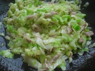 包菜肉丝炒粉的做法步骤：9