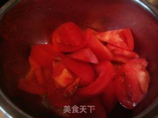 番茄金针菇炒鸡蛋的做法步骤：2