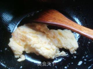 番茄金针菇炒鸡蛋的做法步骤：7