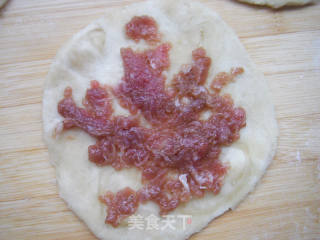 油酥肉烧饼的做法步骤：16