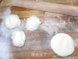 北方炸油馍的做法步骤：4