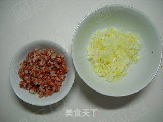 香辣肉肠卷的做法步骤：5