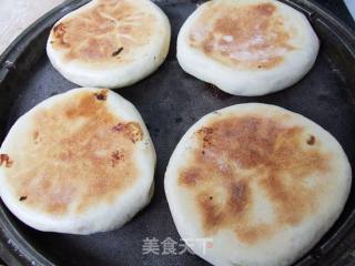 大葱猪肉馅饼的做法步骤：8