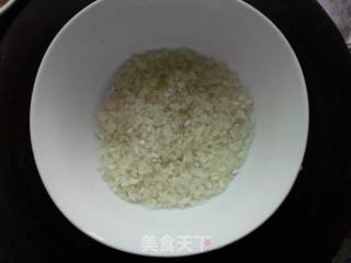 香菇鸡肉粥的做法步骤：2
