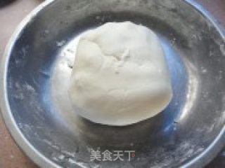 酥炸碱水糕的做法步骤：3