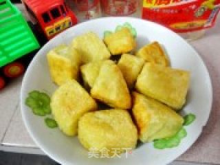 酥炸碱水糕的做法步骤：8