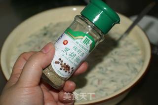 早餐之选---韭菜火腿肠煎饼的做法步骤：4