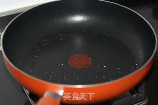 早餐之选---韭菜火腿肠煎饼的做法步骤：6
