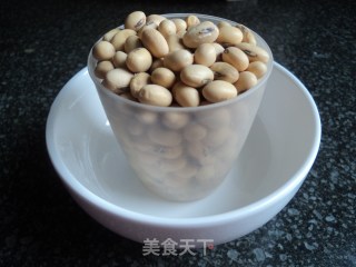 滋阴润燥益气生津的---【豆浆大枣粥】的做法步骤：1