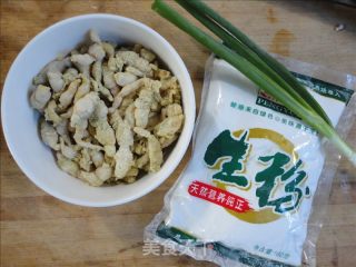 番茄酱豆丹的做法步骤：1