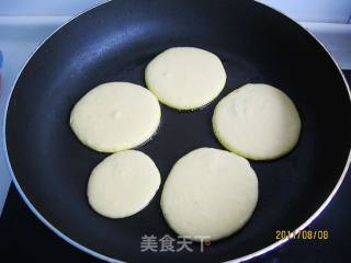 奶香玉米饼的做法步骤：3