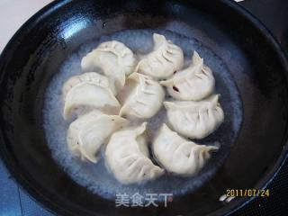 菠菜豆腐煎饺的做法步骤：9
