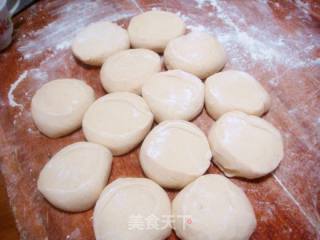 猪肉槐花大包子的做法步骤：9