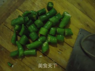 小青椒炖豆腐的做法步骤：3